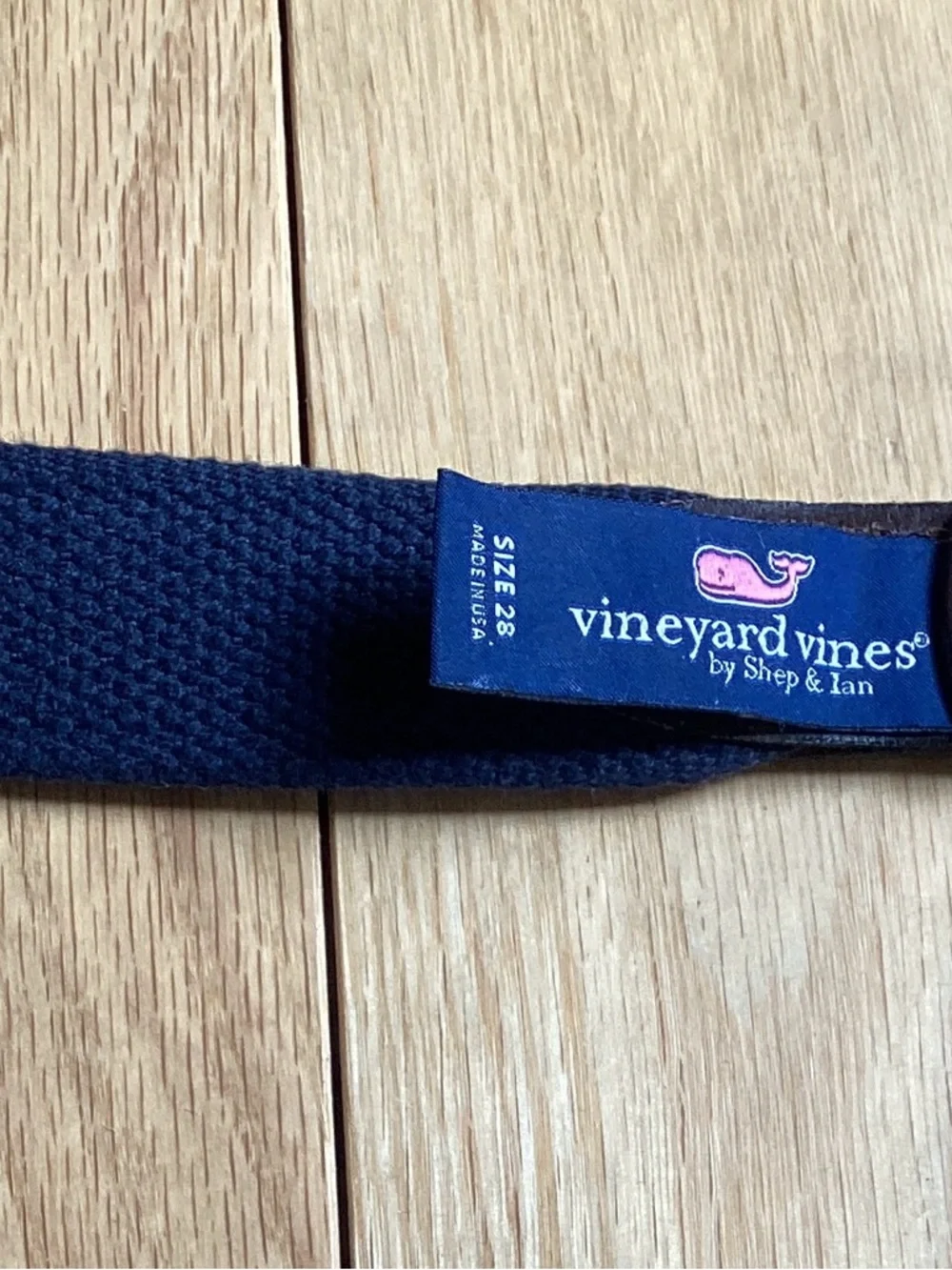 Vineyard Vines Boys’ Classic Whale Canvas Club Belt | Raspberry | Size 28
